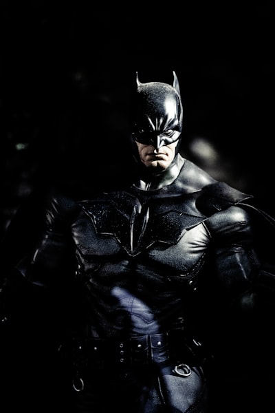 美剧《权力的游戏》前传《龙之家族》海报，巨龙与铁王座